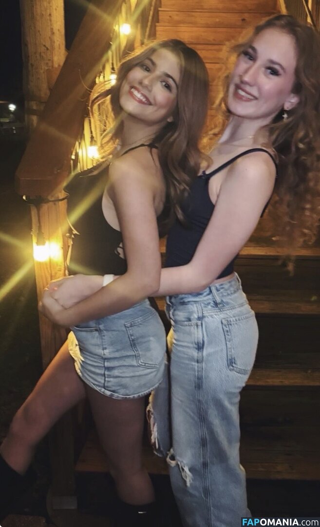 Mia Volpi / mia.volpi / miavolpii Nude OnlyFans  Leaked Photo #10