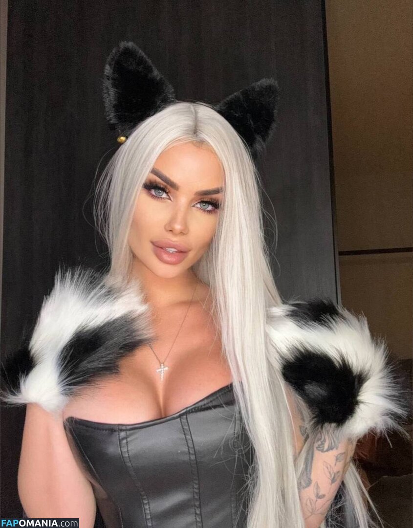 michelle6_9 / michelle_6.9 Nude OnlyFans  Leaked Photo #2