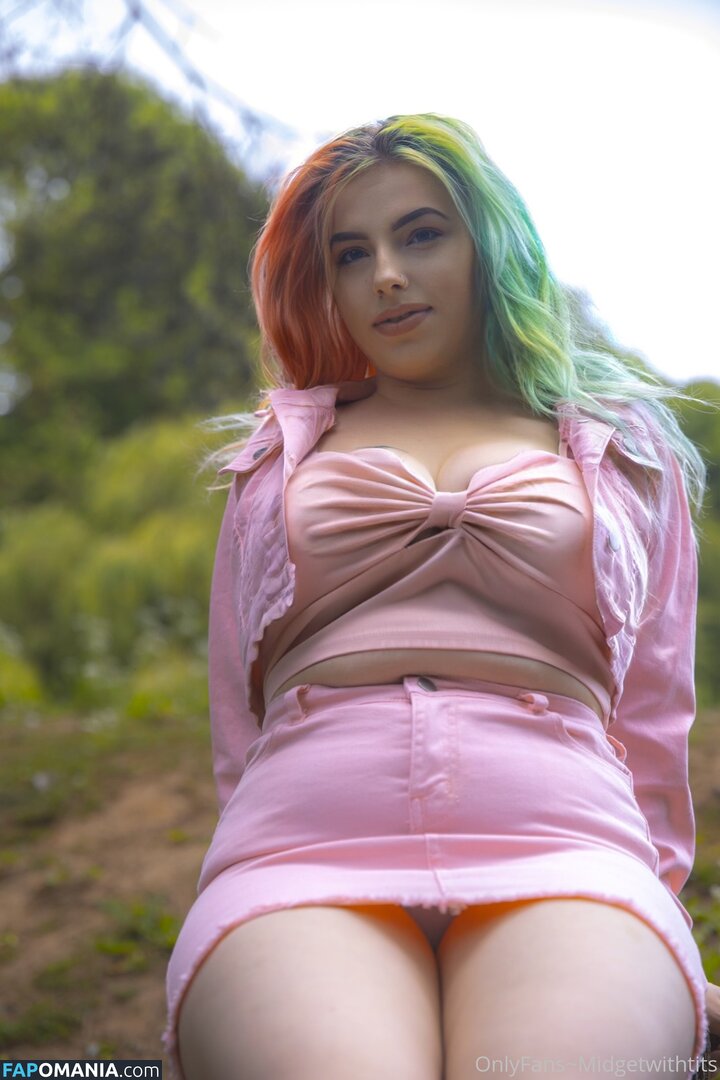 midgetwithtits Nude OnlyFans  Leaked Photo #4