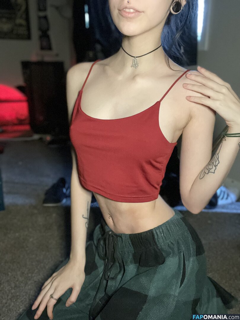 EdenKaya420 / Extraterrestrialeden / Midnight_rav3n / midnight_rav3n_ofgirl / rav3ndubstepv2 Nude OnlyFans  Leaked Photo #3