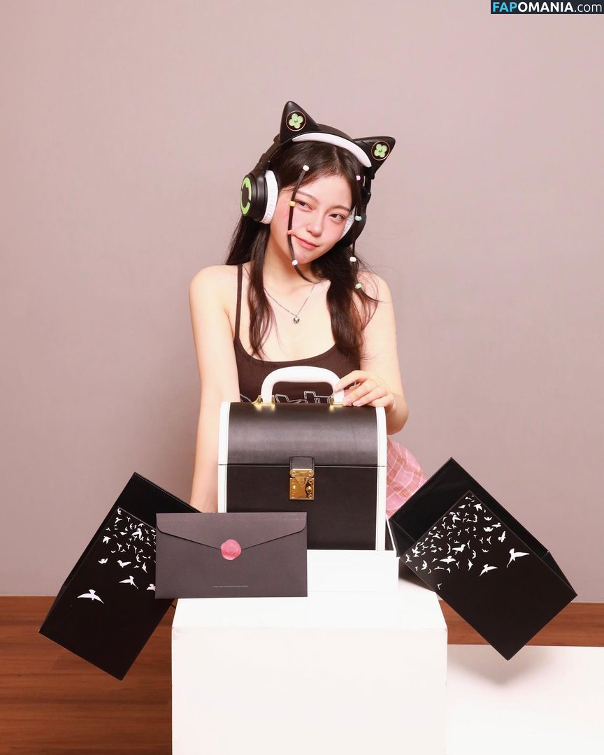 Mihye / mihye02 Nude OnlyFans  Leaked Photo #4