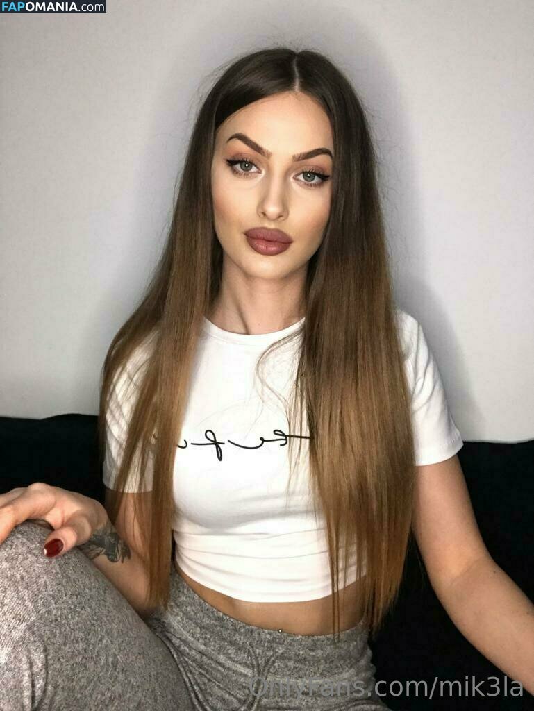 mi.ch3la / mik3la Nude OnlyFans  Leaked Photo #9