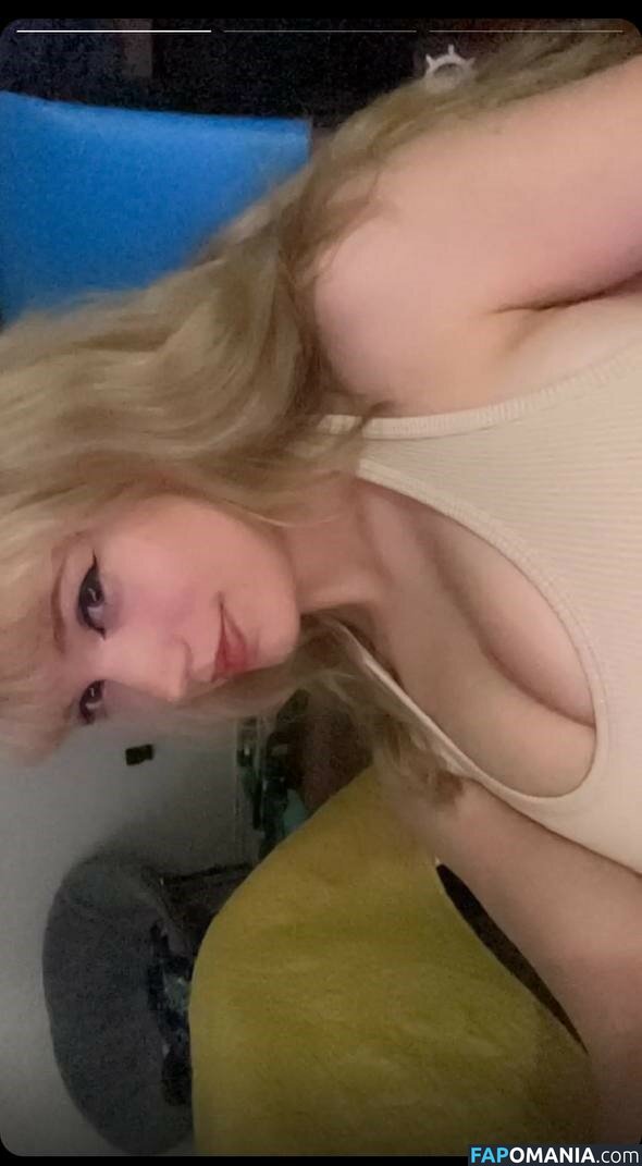Mikah / Mikahhlynn / Myekuh / mikahlyynn Nude OnlyFans  Leaked Photo #182