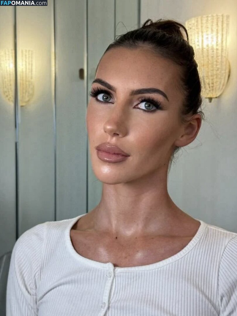 MilaRenee / milarenee_ Nude OnlyFans  Leaked Photo #1