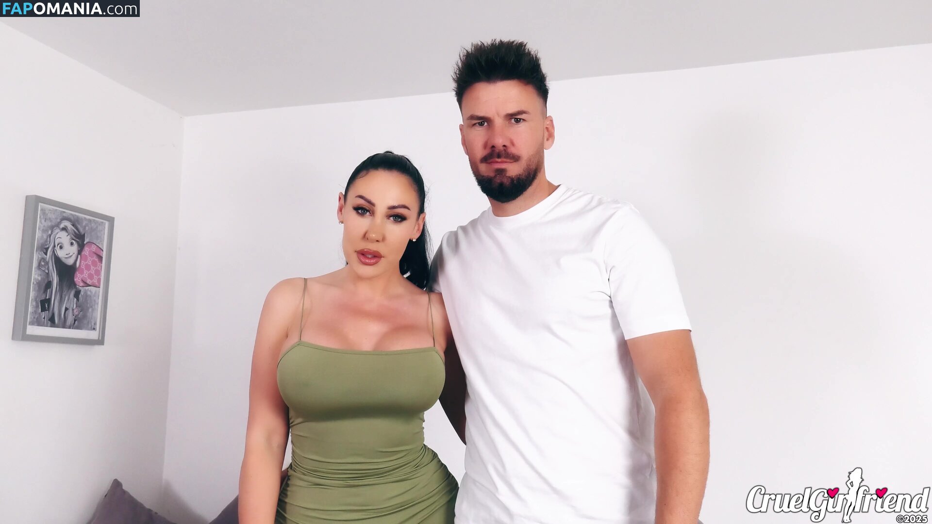 milaxxxvip Nude OnlyFans  Leaked Photo #1