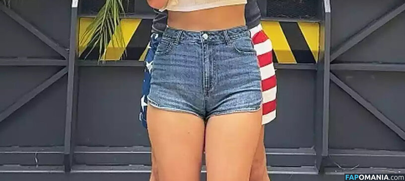 Millie Bobby Brown / milliebobbybrown Nude OnlyFans  Leaked Photo #112