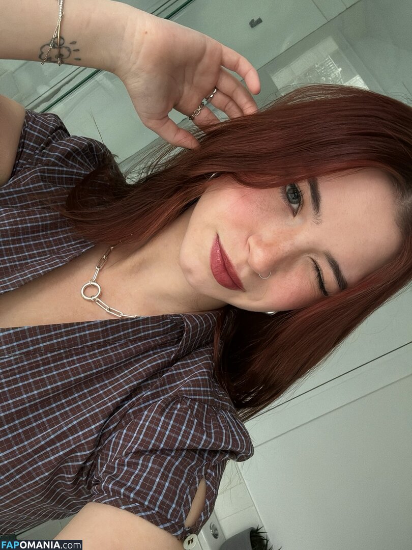 Millkberry / https: / milllkberry Nude OnlyFans  Leaked Photo #9