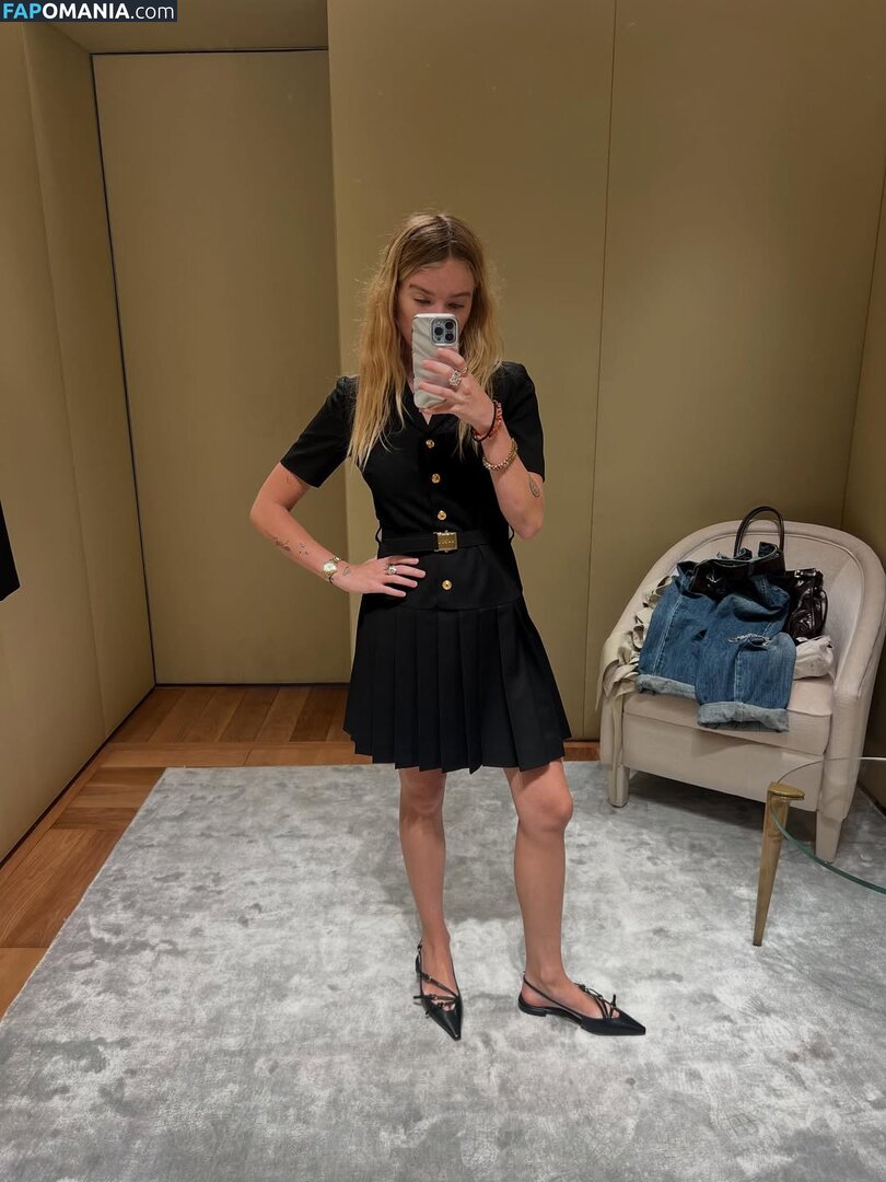 Milly Alcock / https: / millyalcock Nude OnlyFans  Leaked Photo #285