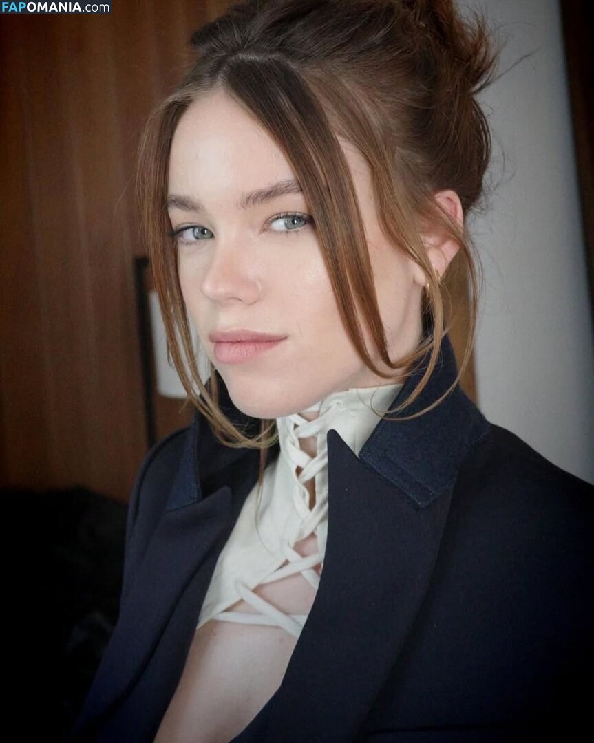 Milly Alcock / https: / millyalcock Nude OnlyFans  Leaked Photo #313