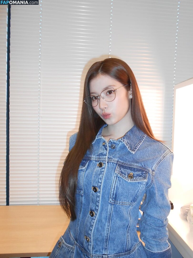 Minatozaki Sana / TWICE / m.by__sana Nude OnlyFans  Leaked Photo #54