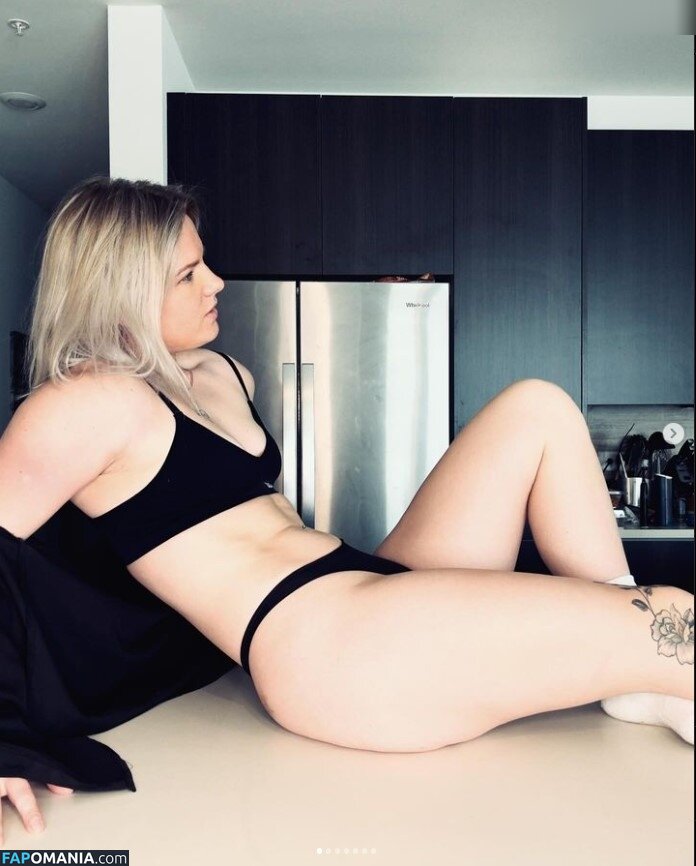 Mindy_xoxo22 / ukrainegirl22 / ukrianegirl20 Nude OnlyFans  Leaked Photo #7