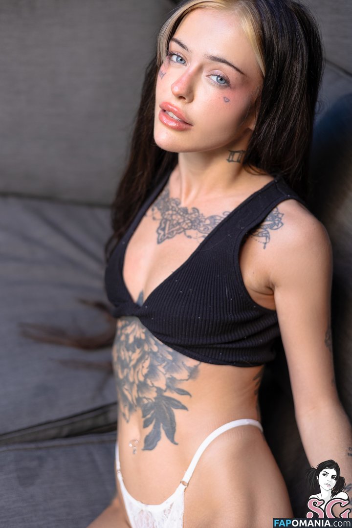 Minzi / Minziwild / minzisuicide Nude OnlyFans  Leaked Photo #2