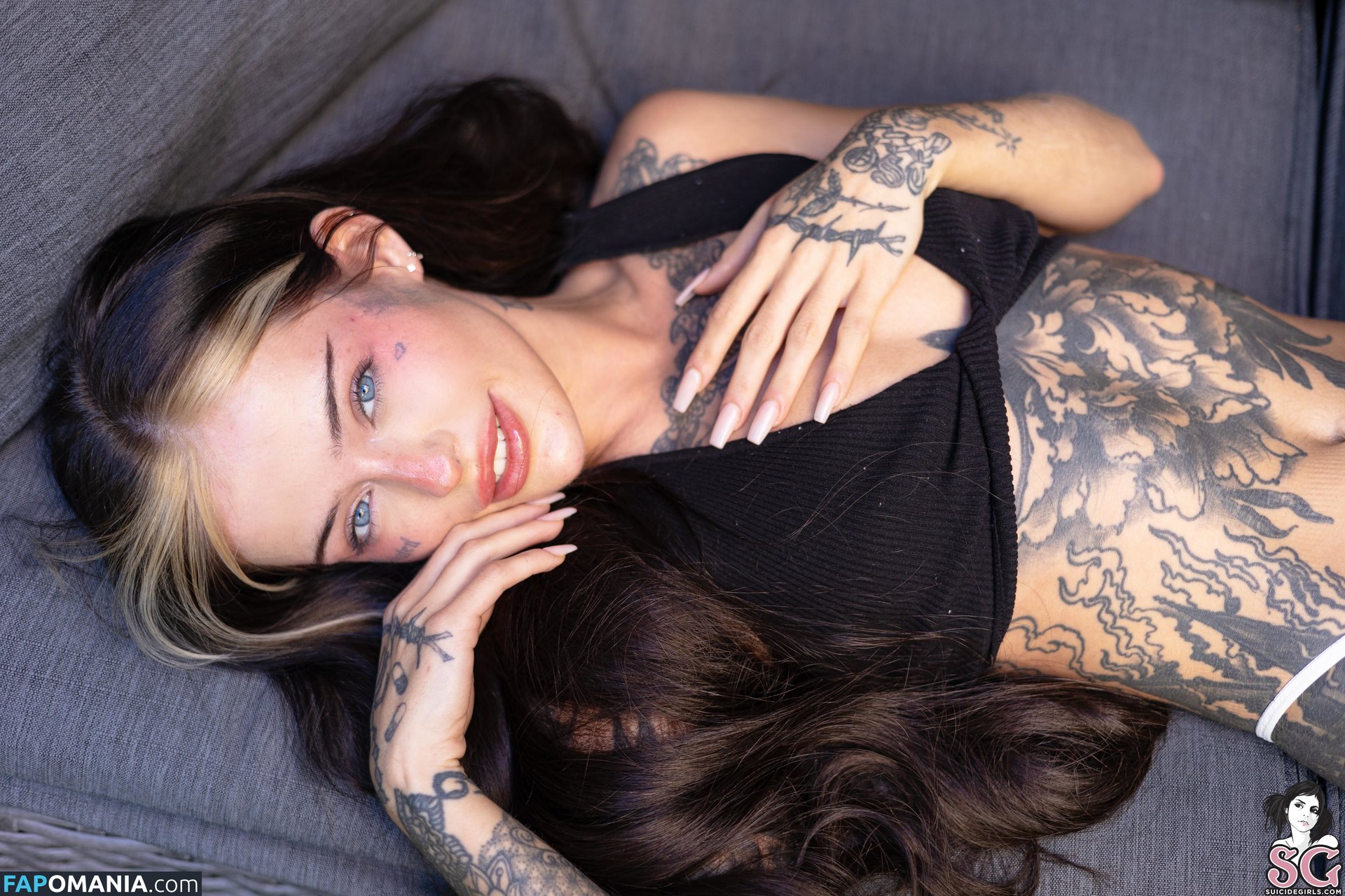 Minzi / Minziwild / minzisuicide Nude OnlyFans  Leaked Photo #5