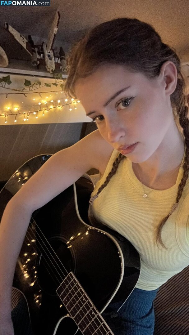 Mira.004 / model_mira Nude OnlyFans  Leaked Photo #1487