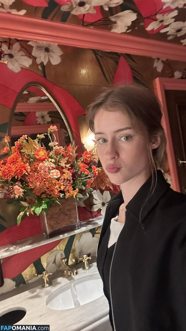 Mira.004 / model_mira Nude OnlyFans  Leaked Photo #1502