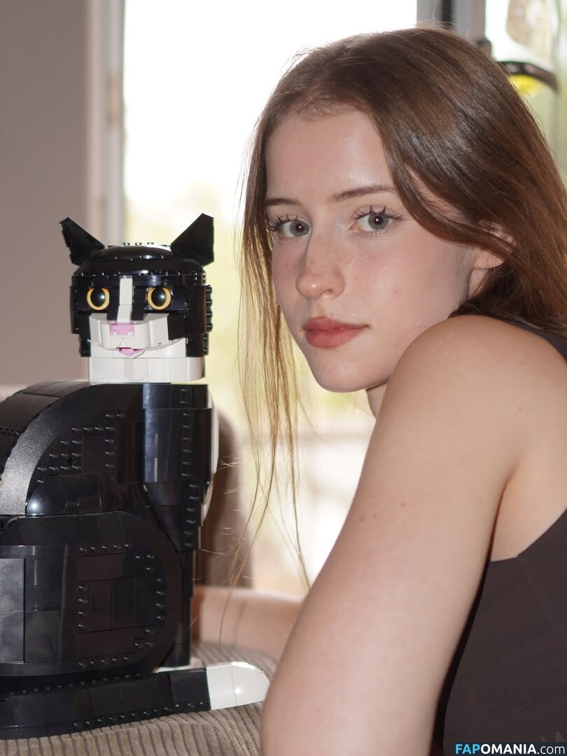 Mira.004 / model_mira Nude OnlyFans  Leaked Photo #1507