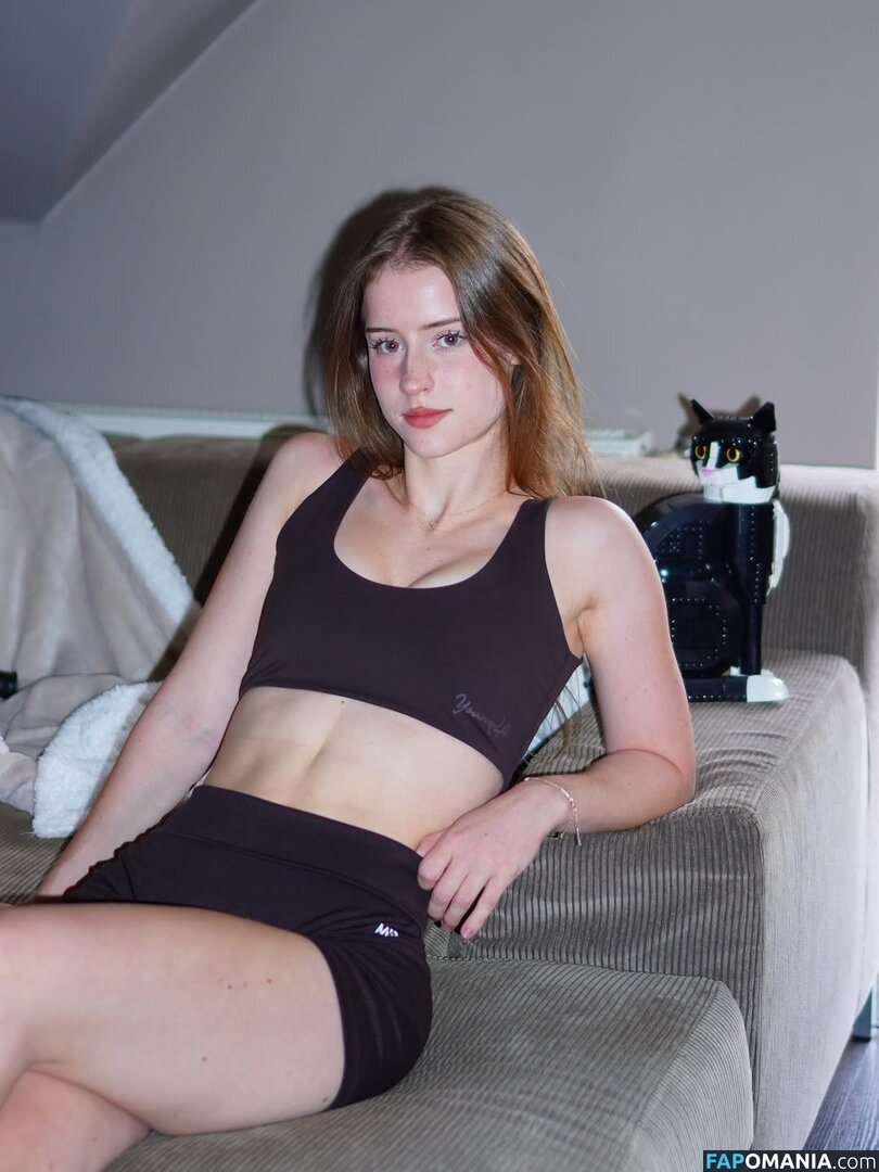 Mira.004 / model_mira Nude OnlyFans  Leaked Photo #1511