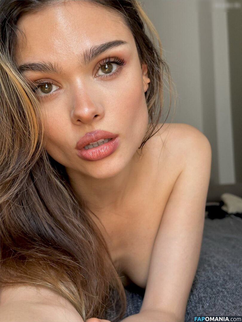 mira.culiks / mira.m Nude OnlyFans  Leaked Photo #1