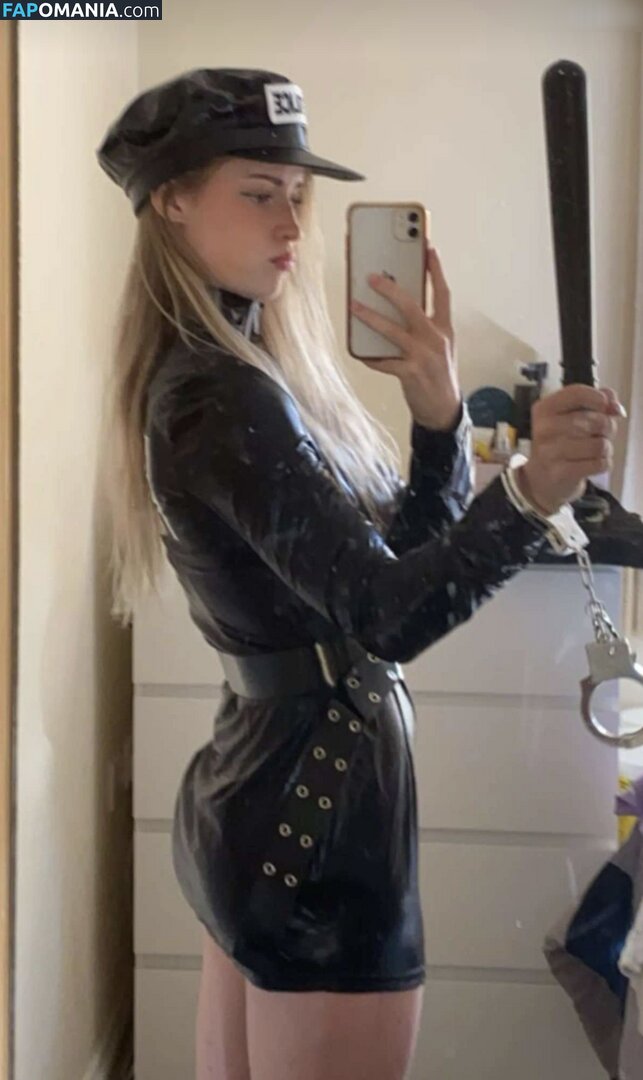 Mira Szalma / https: / mira.004 Nude OnlyFans  Leaked Photo #516