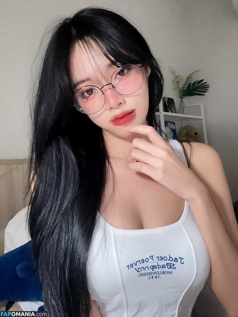 Maengpor / mirachi.s Nude OnlyFans  Leaked Photo #9