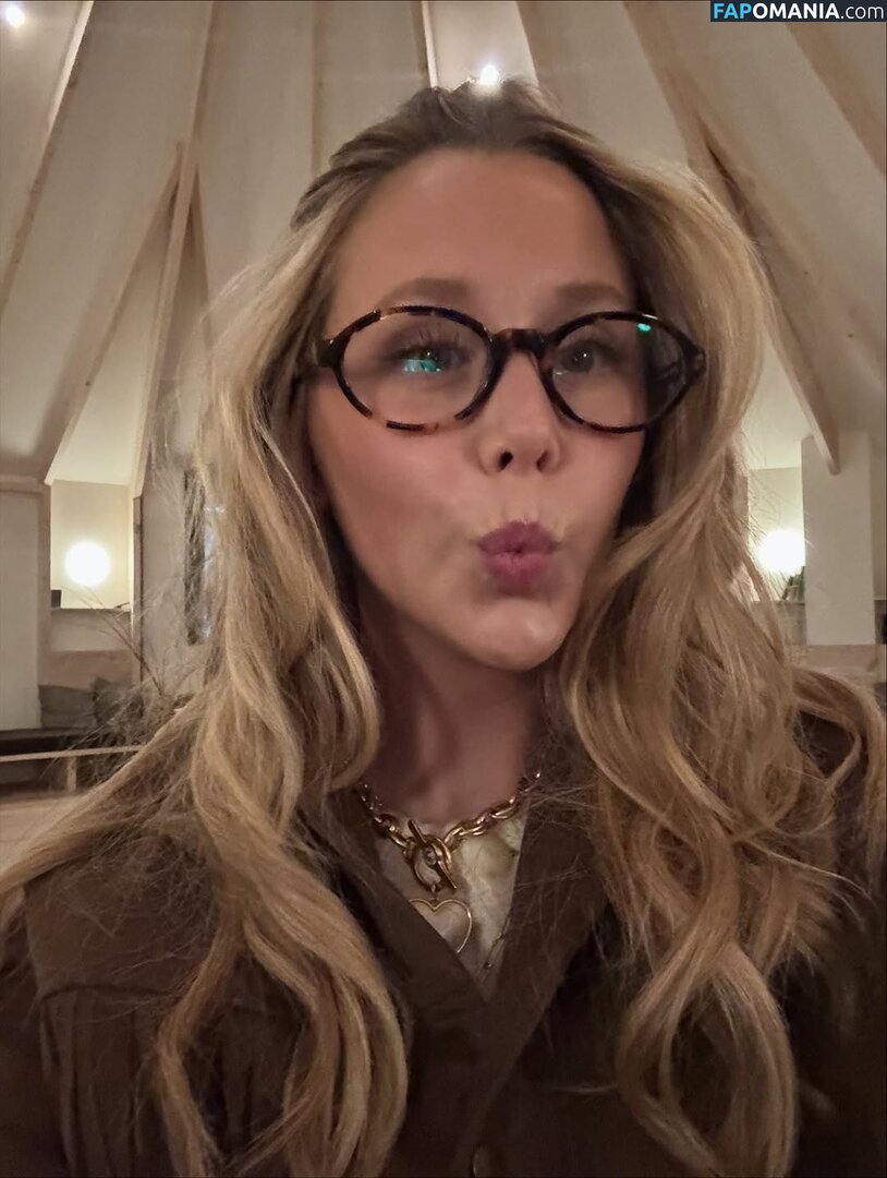 Miranda McKeon / MirandaMckeon / https: / miranda.mckeon Nude OnlyFans  Leaked Photo #5