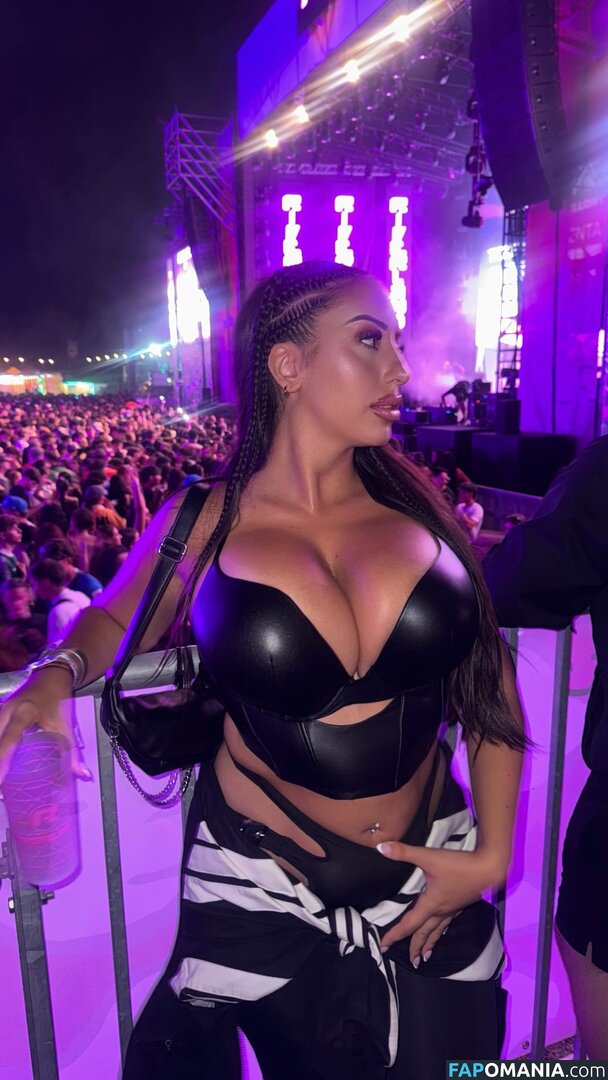 mireiagomariz / mireiagxx Nude OnlyFans  Leaked Photo #2