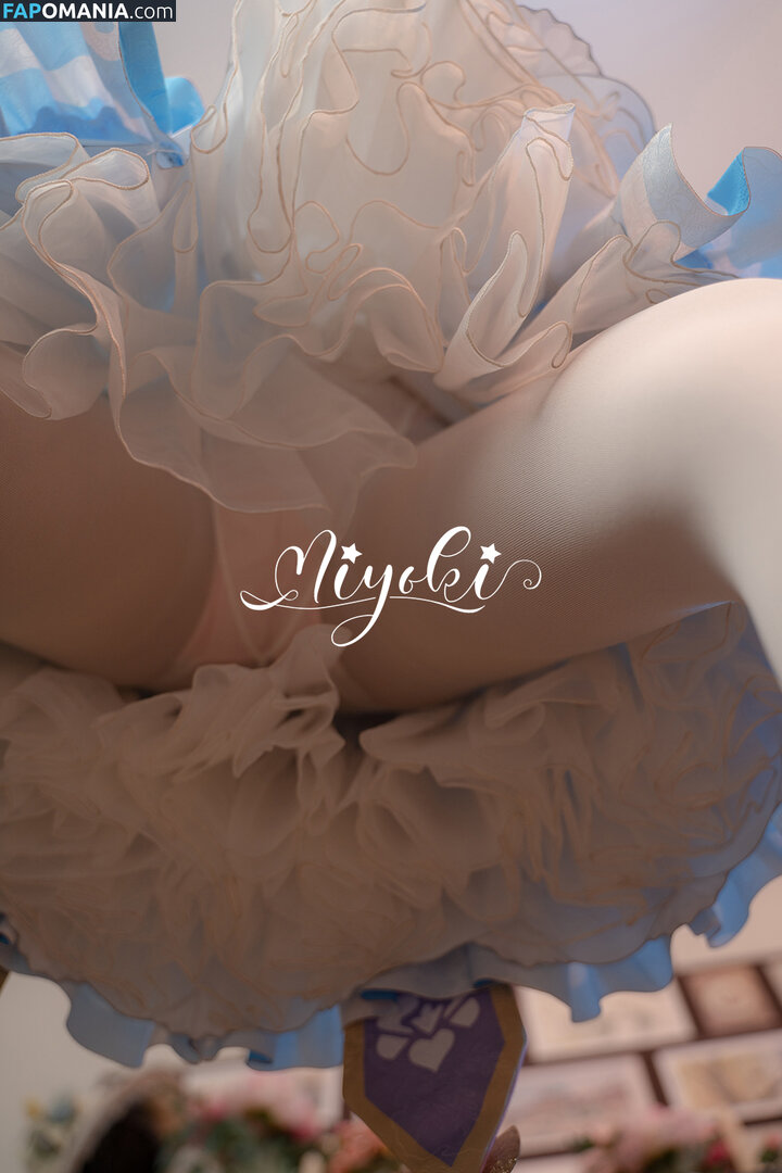 Misaki Suzuki / Miyoki / m1yok1h1me / 软趴在床单上 / 铃木美笑 Nude OnlyFans  Leaked Photo #5