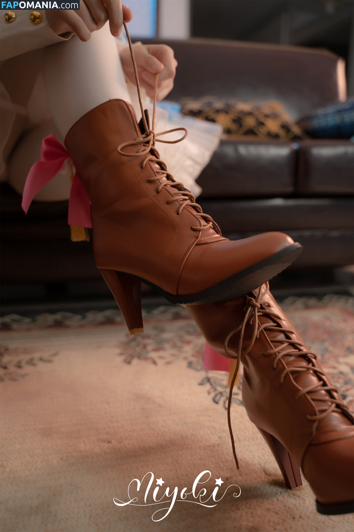 Misaki Suzuki / Miyoki / m1yok1h1me / 软趴在床单上 / 铃木美笑 Nude OnlyFans  Leaked Photo #10