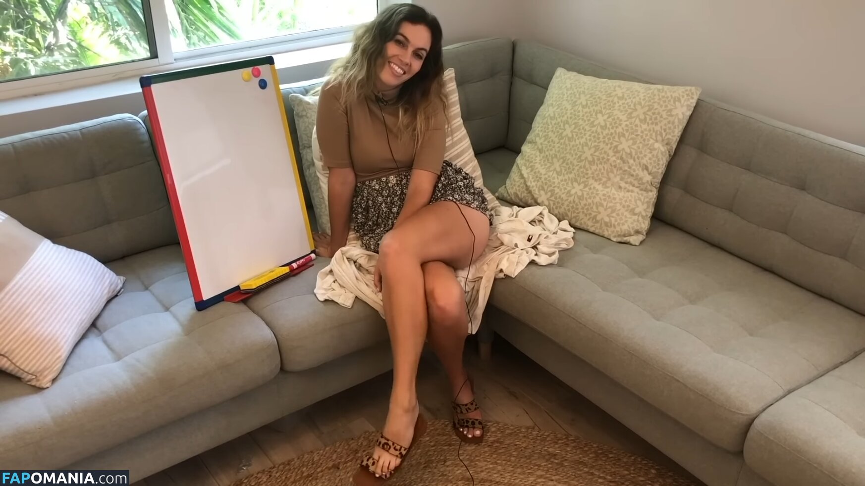 Miss Bell ASMR / missbellasmr Nude OnlyFans  Leaked Photo #18
