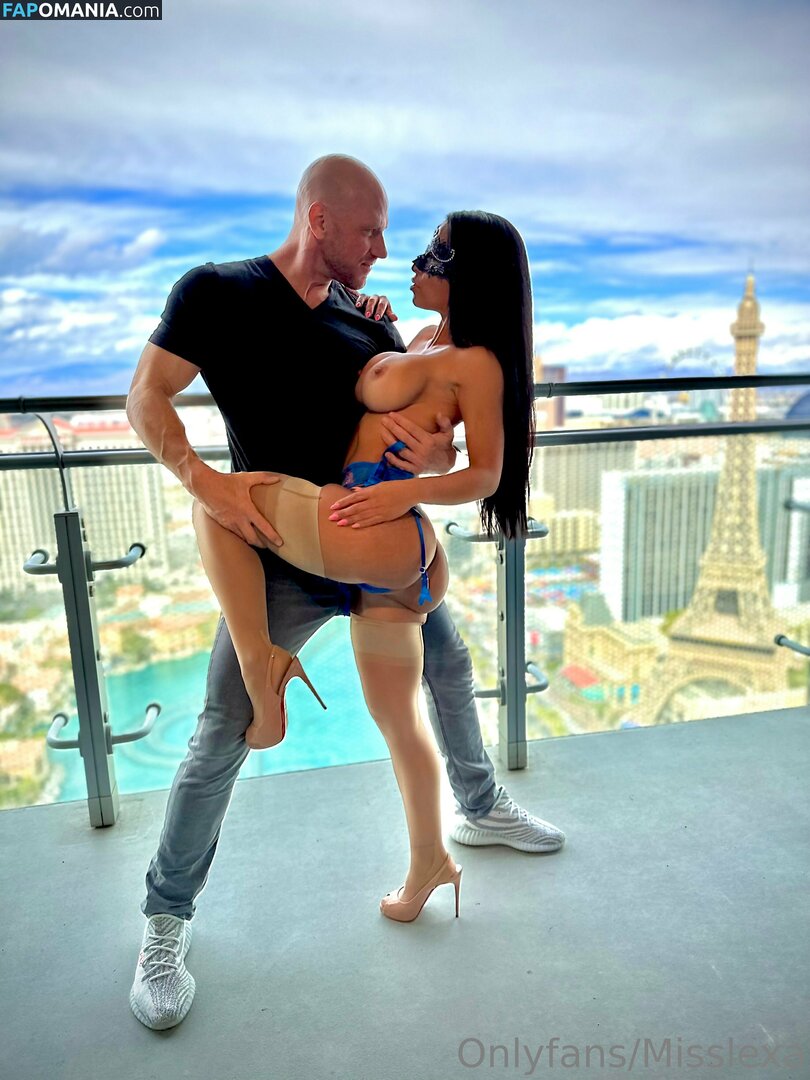 Miss Lexa / misslexa / misslexa_daily Nude OnlyFans  Leaked Photo #11