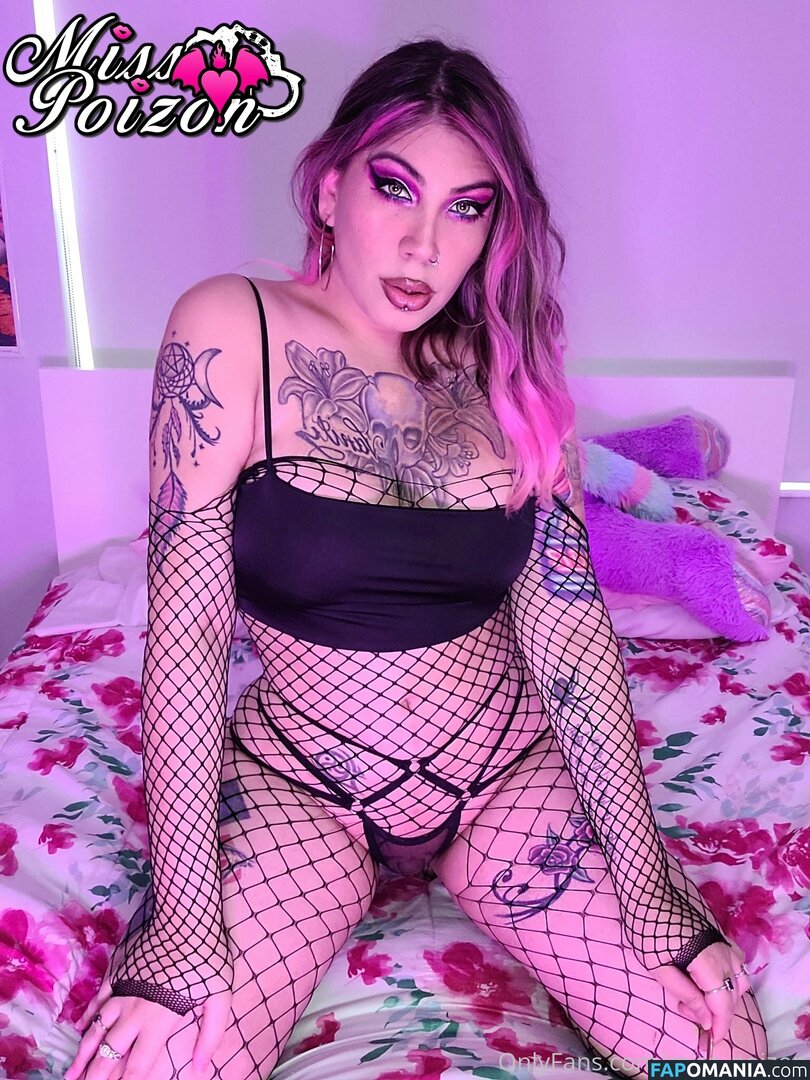 miss._.poison / miss_poizon Nude OnlyFans  Leaked Photo #81