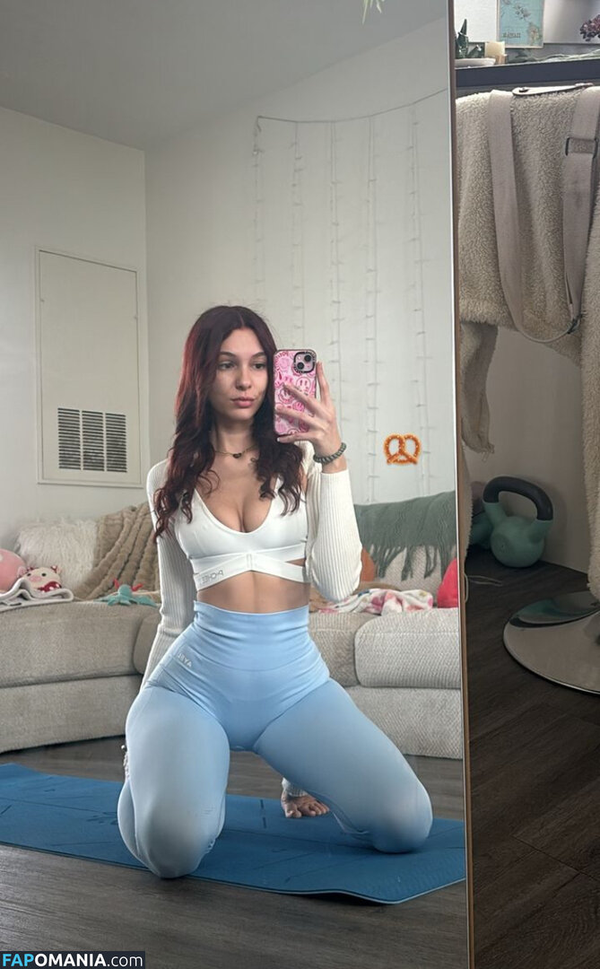 Miss X Bee Brii / miss.x.bee / miss.xbee Nude OnlyFans  Leaked Photo #400