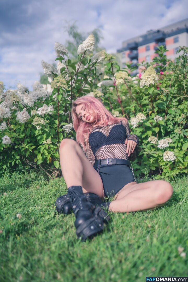 MissCoookiez / misscoco2k20 Nude OnlyFans  Leaked Photo #78
