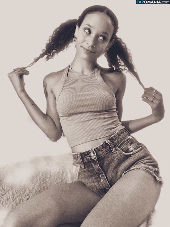 Mayliene / MissFairy Nude OnlyFans  Leaked Photo #4