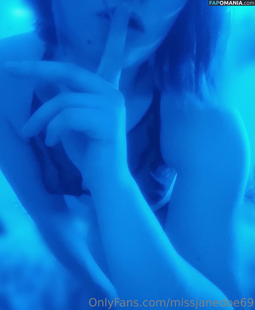 missjanedoe / missjanedoe69 Nude OnlyFans  Leaked Photo #17
