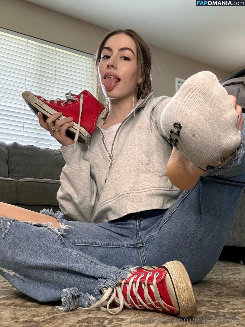 misspixieee / misspixiiee Nude OnlyFans  Leaked Photo #41
