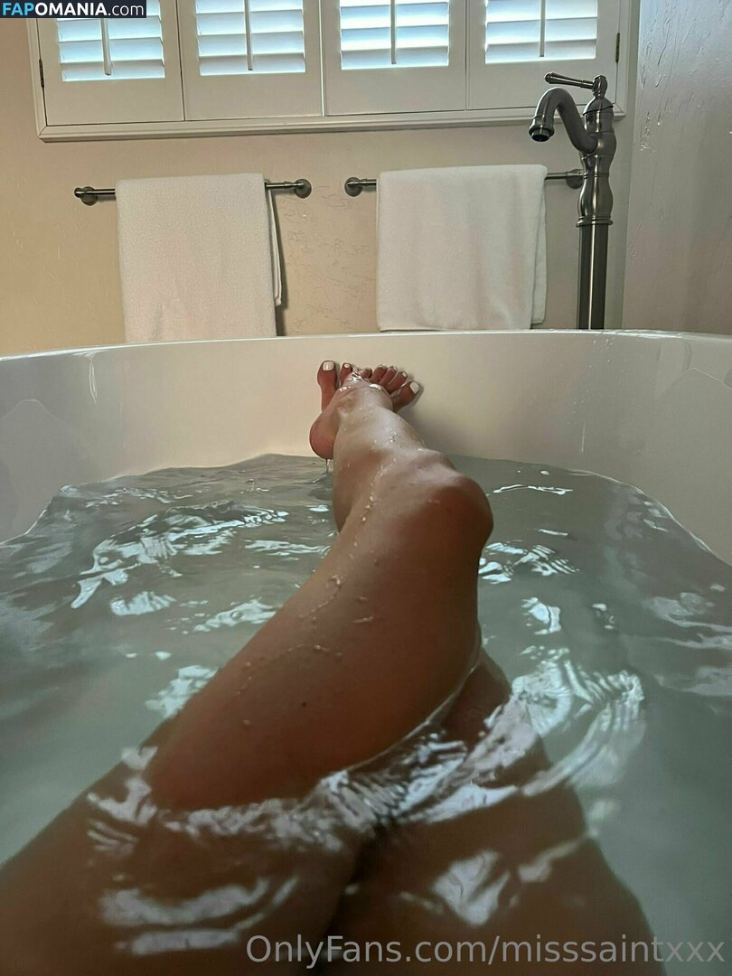misssaintxxx / samantha_saintxo Nude OnlyFans  Leaked Photo #184