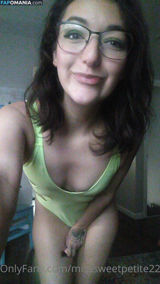 misssweetpetite22 Nude OnlyFans  Leaked Photo #13