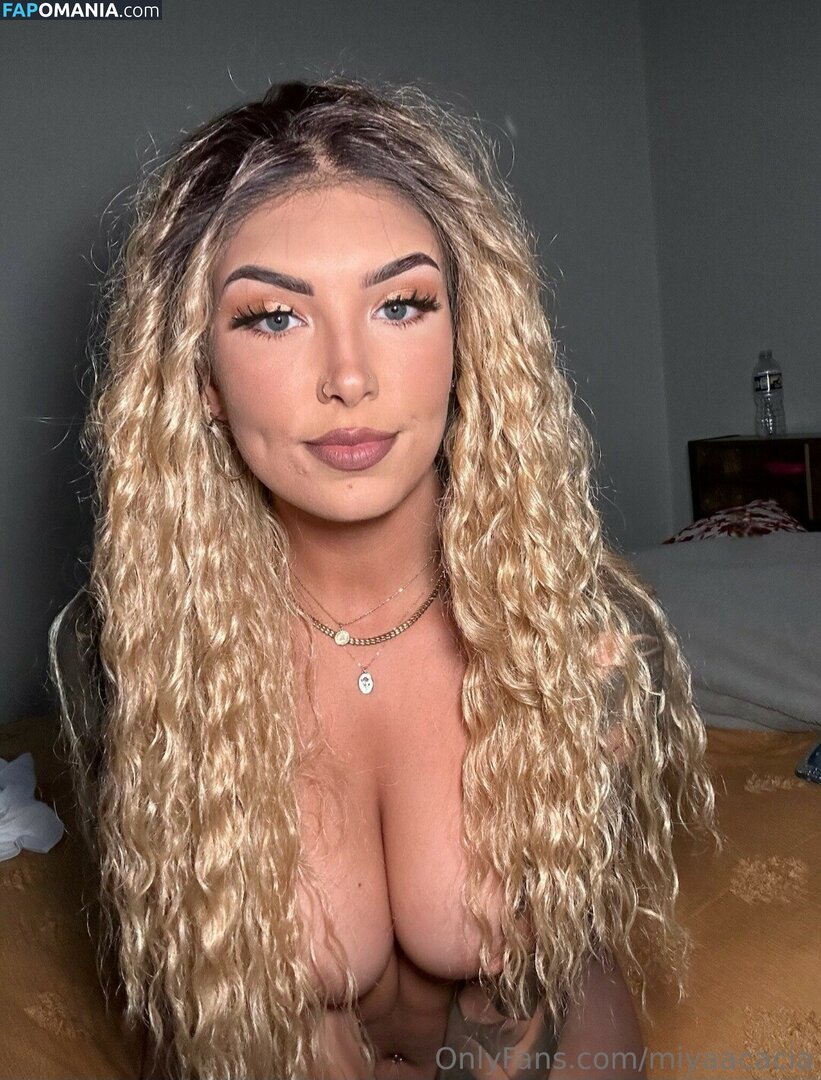 Miya Ulatowski / miyaacacia Nude OnlyFans  Leaked Photo #39