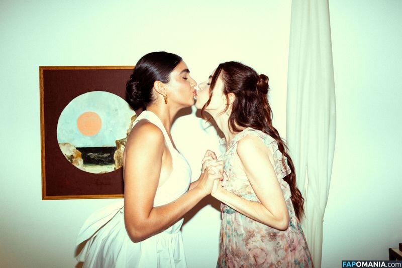 Molly Gordon / mollsterg Nude OnlyFans  Leaked Photo #3