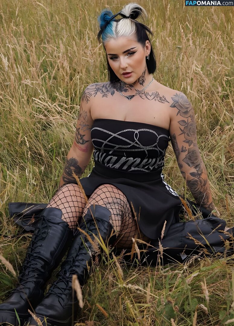 Molly Hull Nude OnlyFans  Leaked Photo #3