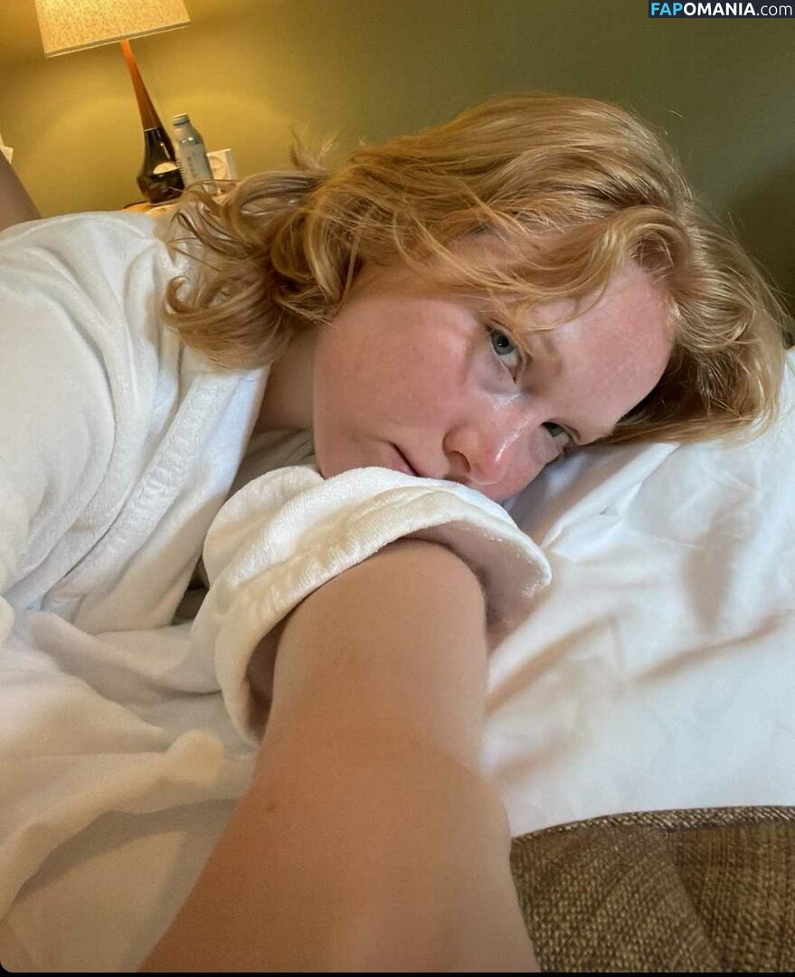 Molly Quinn / mollycaitlynquinn Nude OnlyFans  Leaked Photo #59