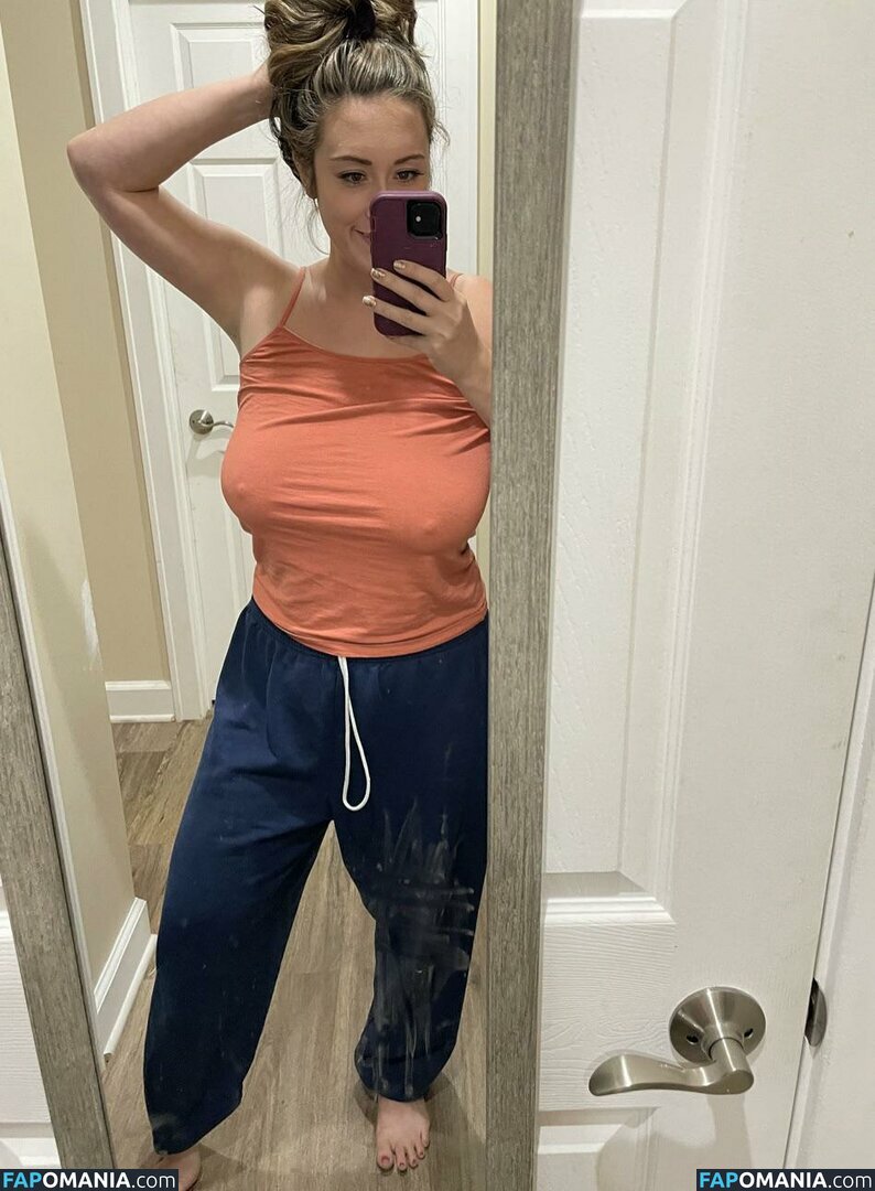 Momdd1998 Nude OnlyFans  Leaked Photo #11