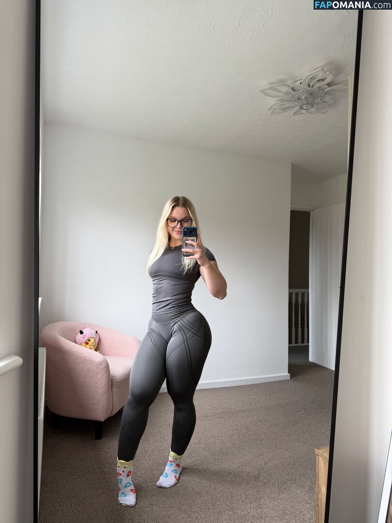 Avalynn Rose / _mommymewtwo / avalynnrose Nude OnlyFans  Leaked Photo #14