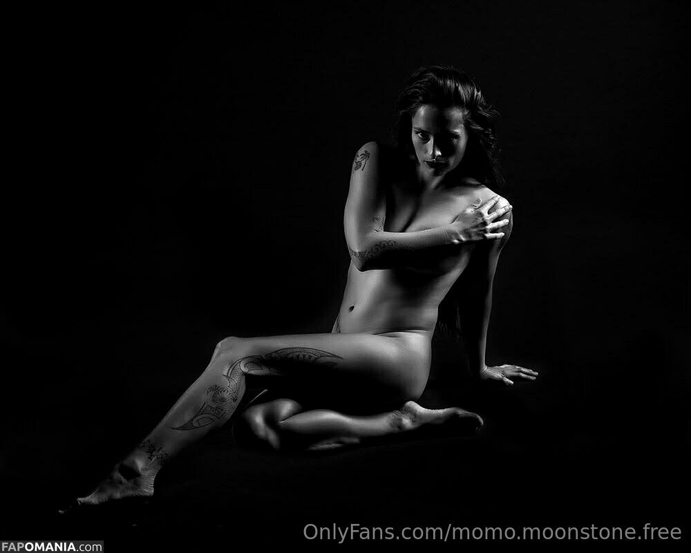 momo.moonstone / momo.moonstone.free Nude OnlyFans  Leaked Photo #17