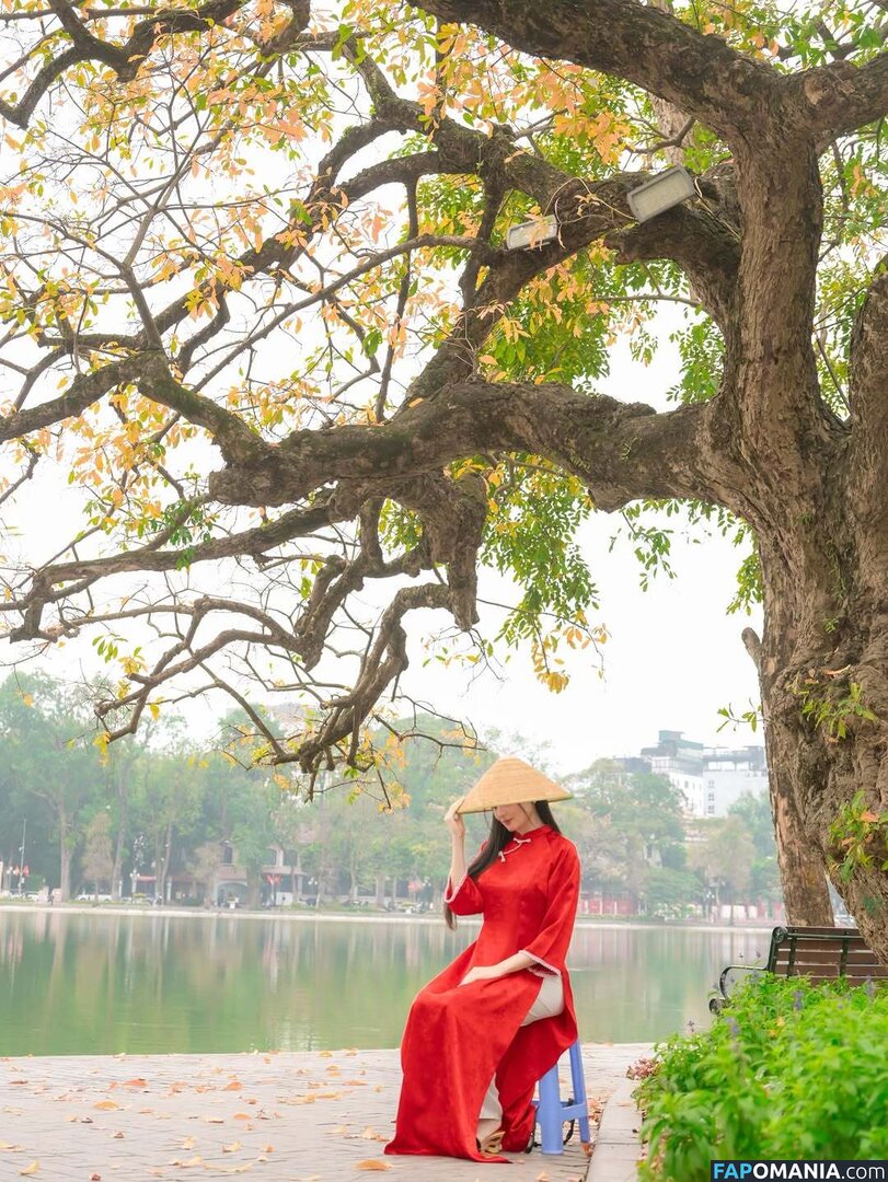 Moni Charlton / monicharlton Nude OnlyFans  Leaked Photo #3