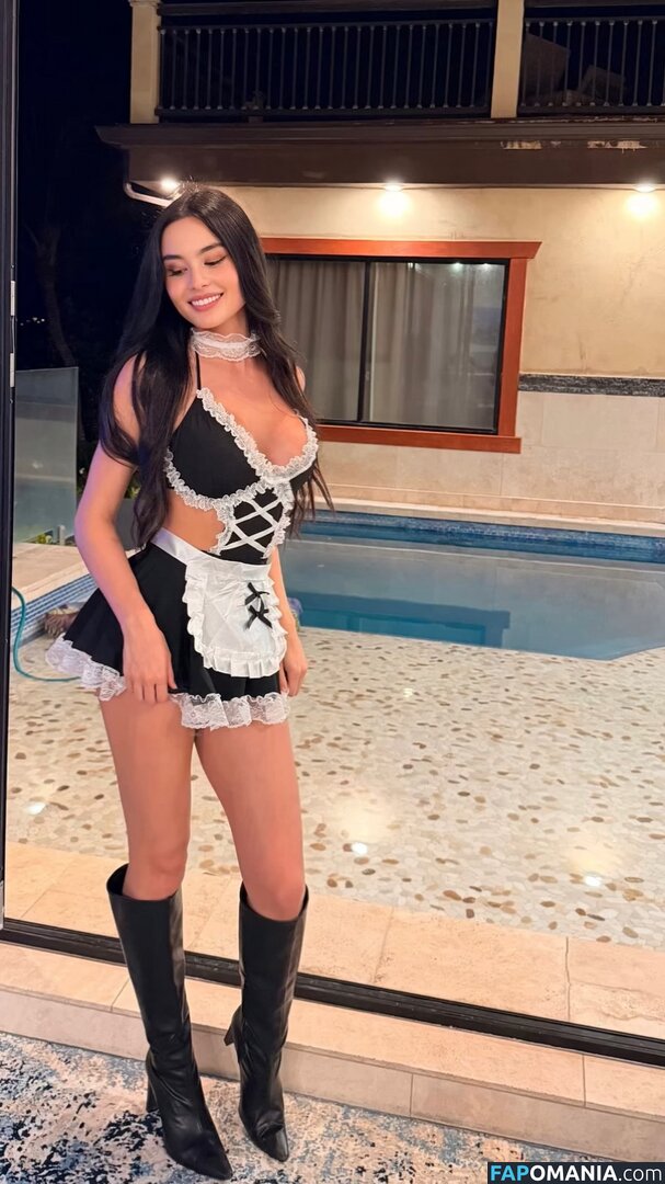 Moni Charlton / monicharlton Nude OnlyFans  Leaked Photo #4