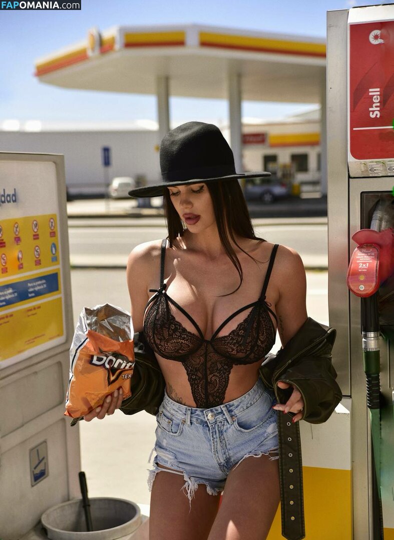 Monika Kinga / monikakinga / monikakingaa Nude OnlyFans  Leaked Photo #18