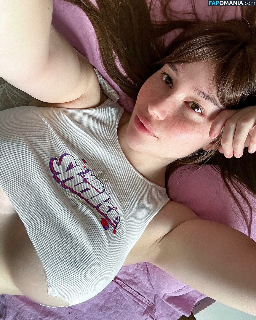 Giulia Valeriani / moonchild_77 / moonchild_777 Nude OnlyFans  Leaked Photo #204