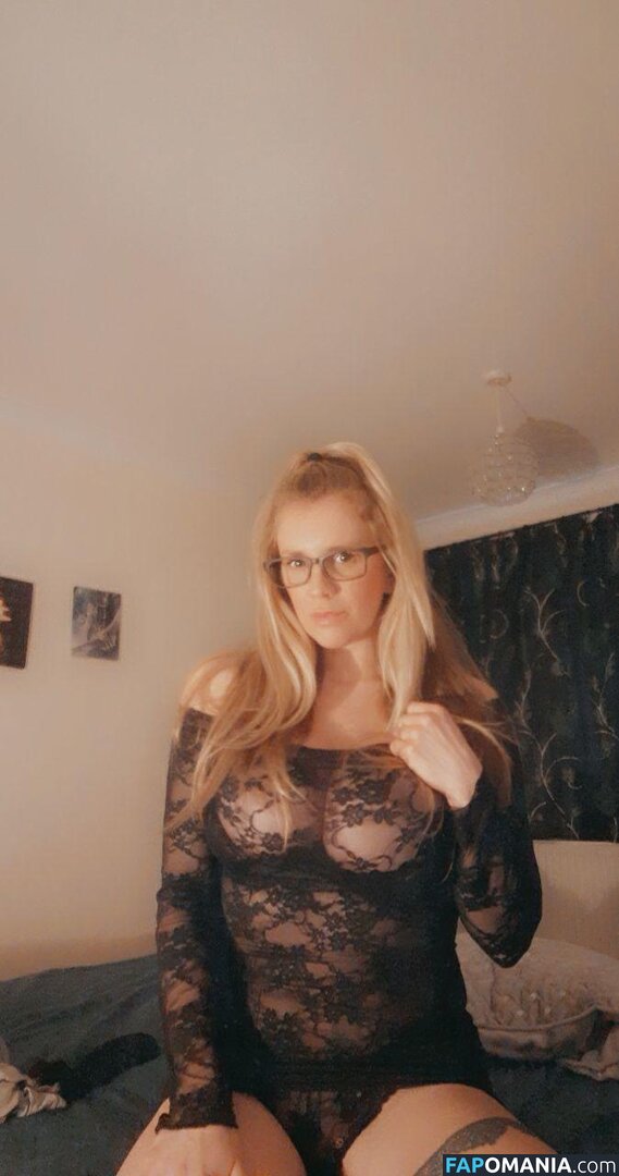Morganellie Nude OnlyFans  Leaked Photo #4